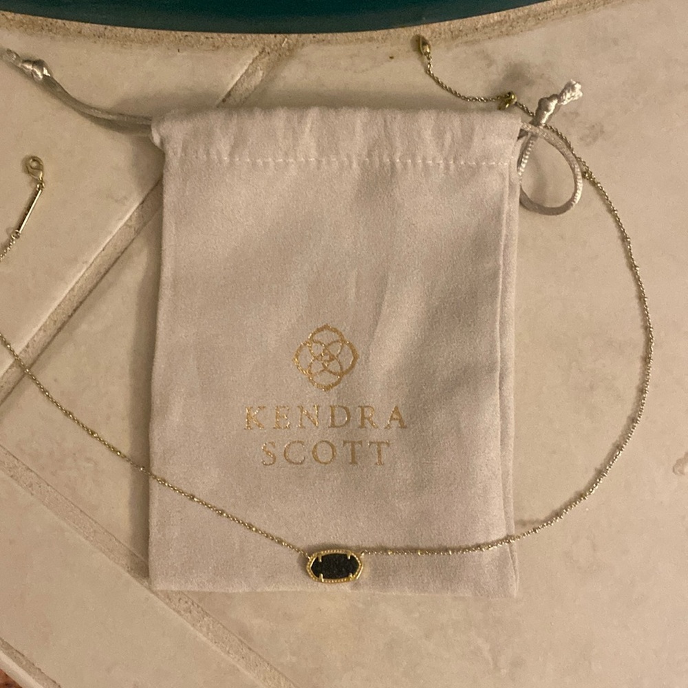 Kendra Scott black gem stone necklace